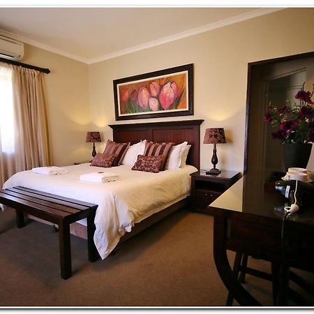 Celtis Country Lodge & Restaurant Middelburg  Exterior photo